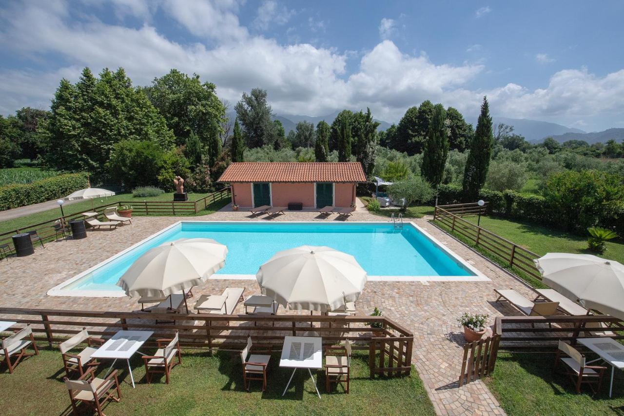 Relais Villa Isabel Pietrasanta Esterno foto