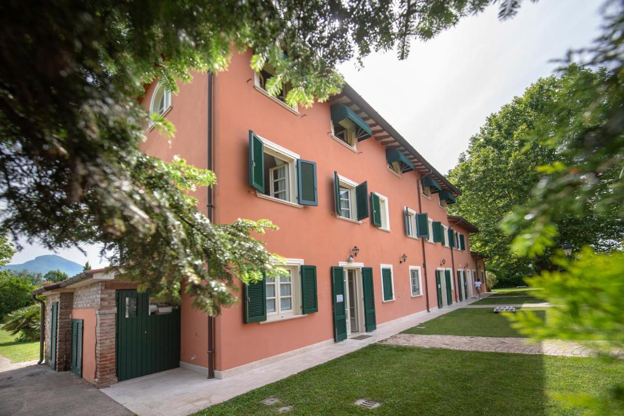 Relais Villa Isabel Pietrasanta Esterno foto