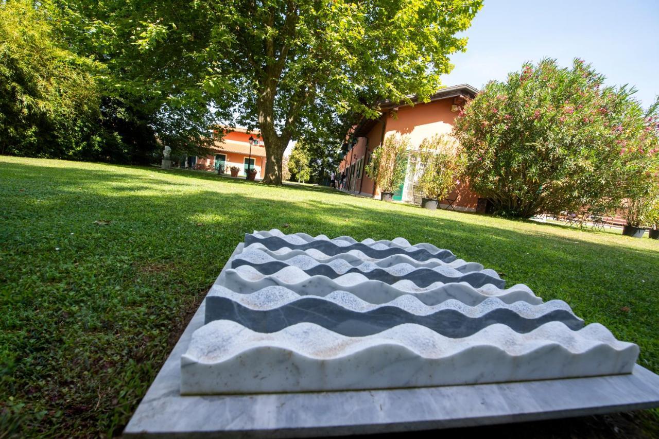 Relais Villa Isabel Pietrasanta Esterno foto